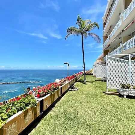 Studio With Direct View Of The Atlantic, Heated Pool, Wifi, 250 Meters To The Beach Apartment Puerto de la Cruz (Tenerife)