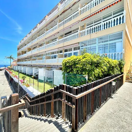 Studio With Direct View Of The Atlantic, Heated Pool, Wifi, 250 Meters To The Beach Apartment Puerto de la Cruz (Tenerife)
